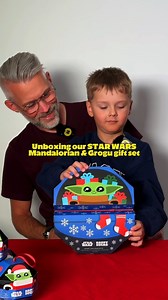 Come on, bring your kids! Introducing a new Star Wars™ collection of socks inspired by The Mandalorian™ and Grogu™. Perfect for a tag-team family duo. This is definitely the way. | Happy Socks