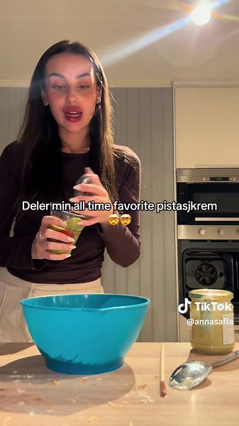 Lag den beste Dubai sjokoladen med Safia Kareem