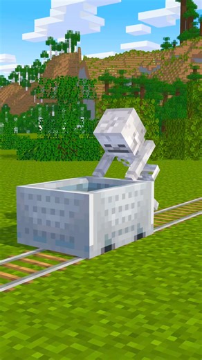 Who is the strongest 💪🏻 💪🏻 💪🏻 #shorts #gaming #minecraft #shortsvideos #viral | Aphmauu merch