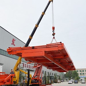 [Hot Item] High-Altitude Compression Tile Platform Is Used for Anti-Ceiling Operation of Plant