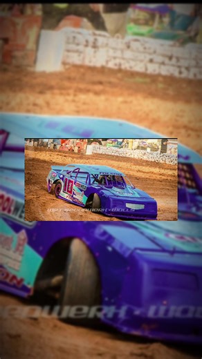 Exploring Cool Race Cars in Dirt Racing