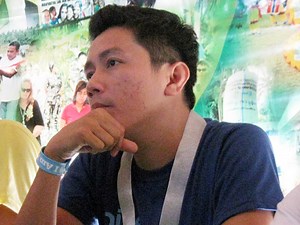 The 'King of Moro Songs' croons for peace