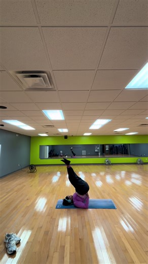 Today was my first day back in the gym in 9 days. I’d been feeling under the weather however we’re back and better now! My half marathon is 4/25 and I refuse to allow anything stop me. I was able to complete an hour on the elliptical however I had to break it up into 2 sessions. It’s still a little hard to catch my breath. #weightlossjourney #fitnfluffy #yoga #moveyourvody #halfmarathontraining