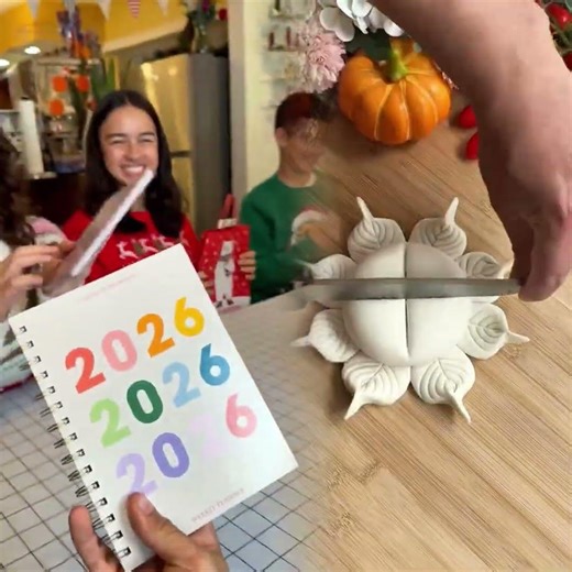 Tiny Gift Exchange!!