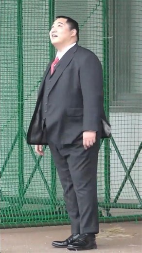 【大相撲】🌸春巡業🌸力士を見送る北陣親方が爽やか#相撲 #sumo #遠藤