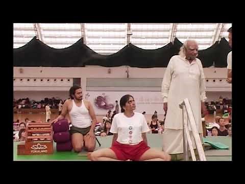 BKS Iyengar teach Badhakonasana with Chumbals