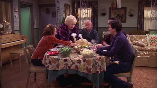 Happy Thanksgiving! Feast on 3 hours of Everybody Loves Raymond tomorrow at 9/8c! | Everybody Loves Raymond