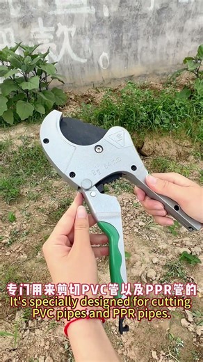 Senda Tube Cutter: Precision Cutting for Plumbers & DIYers
