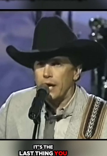 The Surprising Inspiration Behind George Strait's 'Blue Clear Sky'