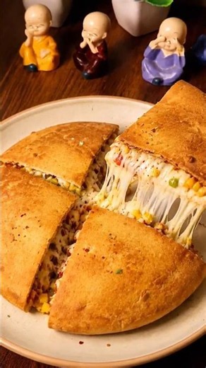 Pizza Pocket Recipe |Whole Wheat Pizza Base | Air Fryer #cheesebrustpizza #easypizza #shorts #crispy