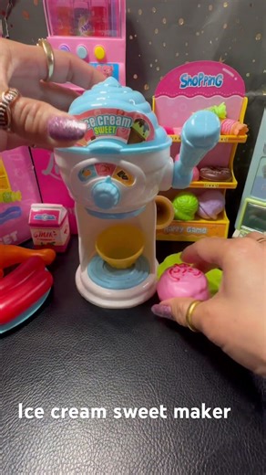 ITS STRAWBERRY ICE CREAM TIME, LETS MAKE IT 🍧🍦🍓 #satisfyling #shorts #shortvideo #ytshorts #how