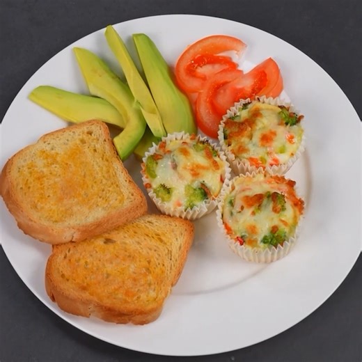 Quick and easy steps to making delicious food! 😋🍔 | Art & Fashion