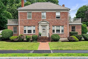 145 Hawthorn Rd, Braintree, MA 02184 - MLS 73130556 - Coldwell Banker
