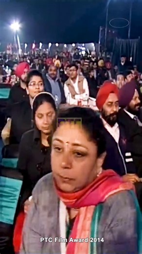 Diljit Dosanjh’s award-winning moment at the PTC Film Awards was filled with joy and gratitude, as he expressed how honoured he felt to receive the award from Gurdas Maan Ji and Late actor Dharmendra Ji . #diljitdosanjh #gurdasmaansaab #dharmendra #diljit #ptcpunjabi | PTC Punjabi