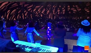 3.4M views · 152K reactions | Bravo pour ton concert ma fille , au delà de cette belle performance je suis très très fière de toi ce soir Roseline LAYO Officiel.  ➡️ l’intégralité de la vidéo sur YouTube ici :https://youtu.be/wHdGe5g0KHs | AFOU KEITA | Facebook