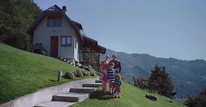 Learn how to get a perfectly cut lawn, effortlessly, with Husqvarna Automower®. | Husqvarna