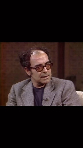 1.4K views | Adieu Jean Luc Godard (1930-2022), a rule breaking Master of the French New Wave Cinema! “It’s a good sign when good people go in exile from their own country. It means there is something good in them” A story should have a beginning, a middle and an end, but not necessarily in that order: Jean-Luc Godard #jeanluc #jeanlucgodard #godard #frenchnewwave | Karwaan - The Heritage Exploration Initiative | Facebook