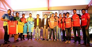 Karbonn Smart KPL 2015: Jersey exchange between KPL players and Bengaluru Bulls Team