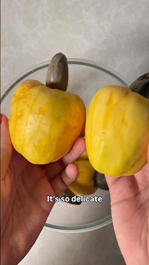 Have you tried this fruit ? 🍋‍🟩 #cashew #cashewfruit #mocktail #easyrecipes #drinks