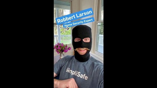 SimpliSafe TV Spot, 'Robbert: Set It Up Yourself: Free HD Camera'