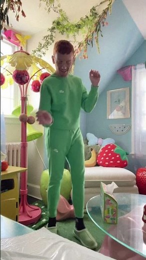 Making an Ice Cream Table #pink #roomtour #diy