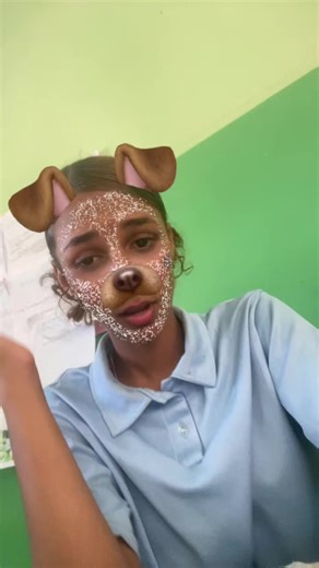 Videos de Perlita (@perlitacompay) con “original sound - ️🎵”