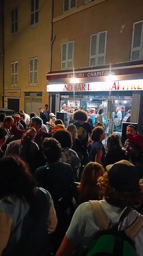 Trio CLAVE Musique traditionnelle cubaine, live Disponibles pour bookings dans toute I'le de France #musique #musiquelive #cubanmusic #cubanmusicians #cubanosporelmundo | Psyched Eli | Facebook