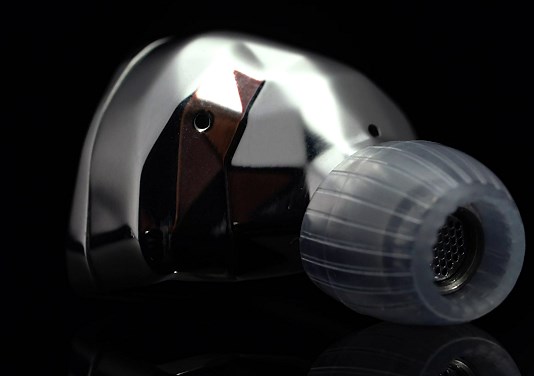 Moondrop KATO Earphone DLC Composite Diaphragm Advanced Ultra Linear Technology Dynamic in-Ear Earplug Mirror Silver