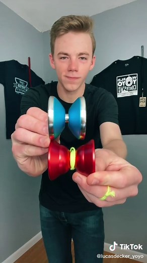 Reply to @dani_diaz2008 The widest yoyo in my collection!￼