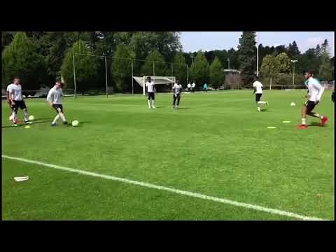 Pass-en Trap oefening van Ruud van Nistelrooy (PSV U19)