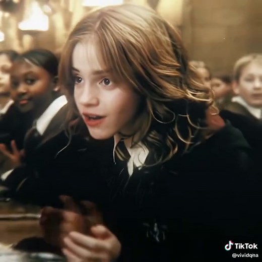 Creative Hermione Granger Tribute in 4K