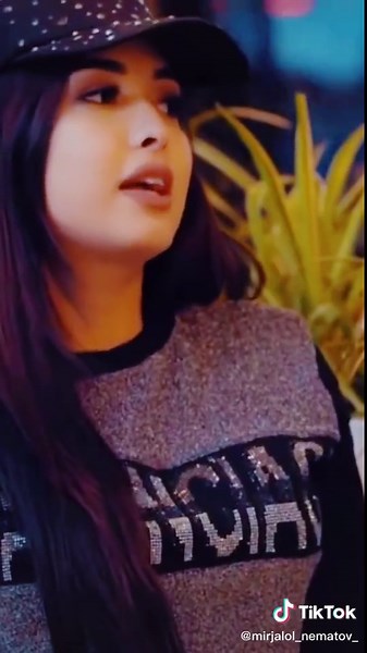 Dunyodagi Eng Go'zal Qizlar: Ular Kim?