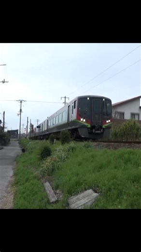 4連で疾走する2700系南風!! #鉄道 #2700系 #jr四国 #土讃線 #特急 #高知 #train