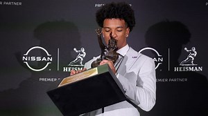 LSU quarterback Jayden Daniels wins the 2023 Heisman Trophy
