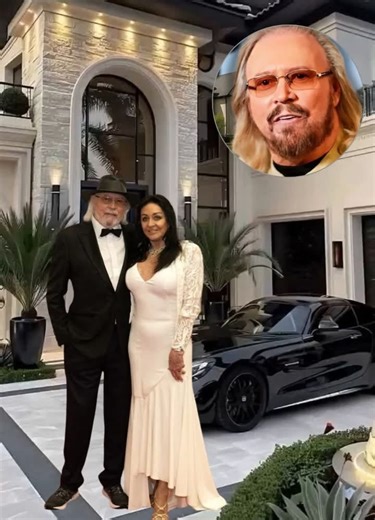 Barry Gibb in 2025: At 78, the Bee Gees legend is truly living the dream — a loving husband, proud father of five, and the owner of a stunning estate, an envy-inducing car collection, and a fortune that mirrors his legendary career. Let’s dive into the extraordinary life of a music icon whose legacy only continues to grow! | Flash back, Saudades e recordações