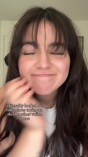 Jennifer Lawrence Look-Alike? No Hard Feelings!