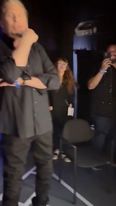 Go on David Hasselhoff sing that song. Great to have David 'The Hoff' at last nights show. | Echo and the Bunnymen