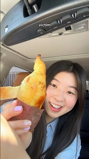 Trying H-Mart’s Fresh Roasted Sweet Potatoes 🍠 #sweetpotato #hmart #foodie