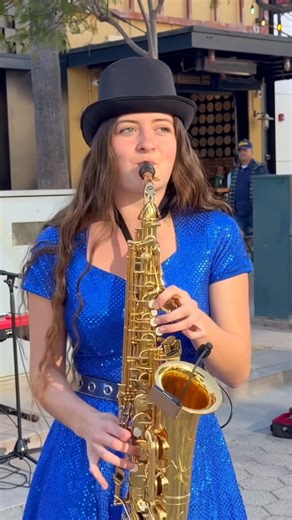 Avelina kushnir on Instagram: "Million roses on saxophone 🎷 🌹#avelinakushnir #explorepage✨ #viralvideos #performance #sax"