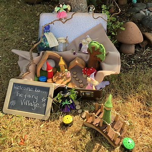 A suitcase of curiousities and provocations