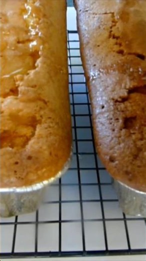 Moist LEMON GLAZED POUND CAKE LOAFS 🍋 So YUMMY 😋 #food #baking #homemade #cake #recipe #tutorial