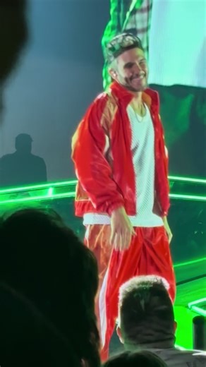 Taking pics like…. #viral #bigtimerush @Big Time Rush | Bigtimerush