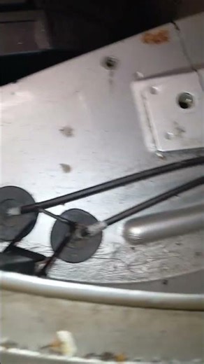 How to cut the car to get the engine out.