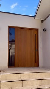 Front cedar pivot door completed By @dbbuiltco What’s your number one tip / trick when installing doors that you would teach a young chippy? • • • #proudchippy #carpentryaustralia #carpentry #carpenter #chippy #construction #building #build #project #trades #carpentryindustry #door #entry #frontdoor #grandentrance #entrance #pivotdoor | Carpentry Australia