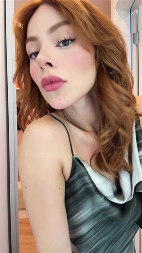 Os vídeos de Annick (@annickoficial) com som original - official Jake-claverq-fop