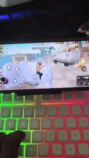 free Fire handcam keyboard mouse gameplay in mobile free fire #shortfeed