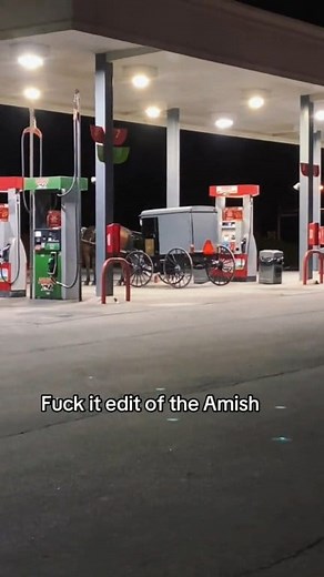 28K views · 318 reactions | Amish Buggy at Gas Station ⛽ #amishtiktok #amishbuilt #amish #amishcountry #amishlife | Amish Life | Facebook
