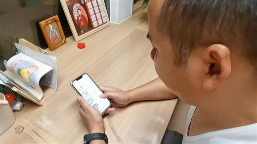 鸿蒙智选室外摄像头HUAWEI Vision 2，小巧机身适配矮墙安装，夜视清晰无死角，守护家门口每一刻安全，智能识别更安心。