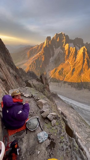 Welcome to @victordelerue’s bed and breakfast. Would you stay here? #climbing #neverstopexploring