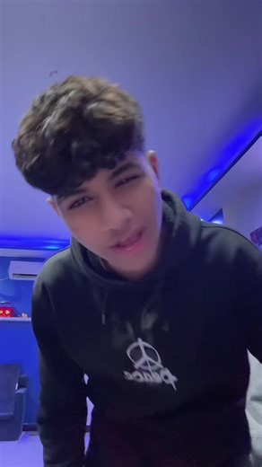 ‏بس أنا عادي صاحي وثابت❤️☝🏻#صاصا_حمدي #elmod #explore #fyp #foryou